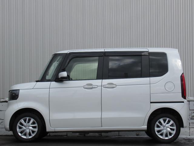 Ｎ－ＢＯＸ ベースグレード　試乗車ＵＰ／運転席＆助手席シートヒーター／コンビニフック付シートバックテーブル運転席＆助手席／オートリトラミラー／左右独立式リアセンターアームレスト（6枚目）