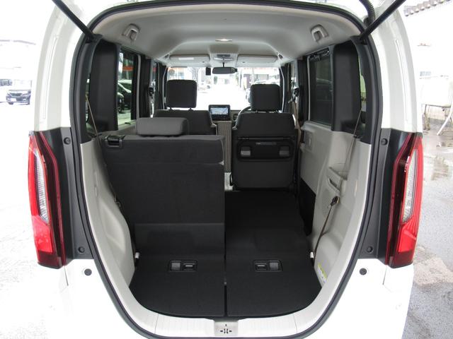 Ｎ－ＢＯＸ ベースグレード　試乗車ＵＰ／運転席＆助手席シートヒーター／コンビニフック付シートバックテーブル運転席＆助手席／オートリトラミラー／左右独立式リアセンターアームレスト（22枚目）