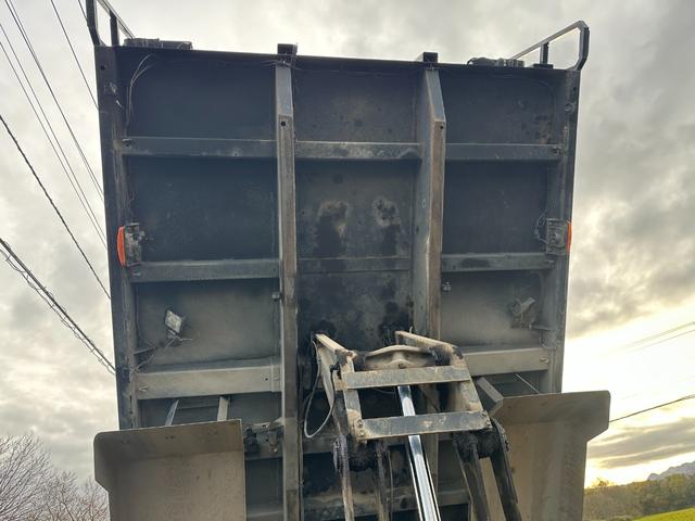 スーパーグレート 土砂ダンプ 車検付 5.3×2.3(22枚目)