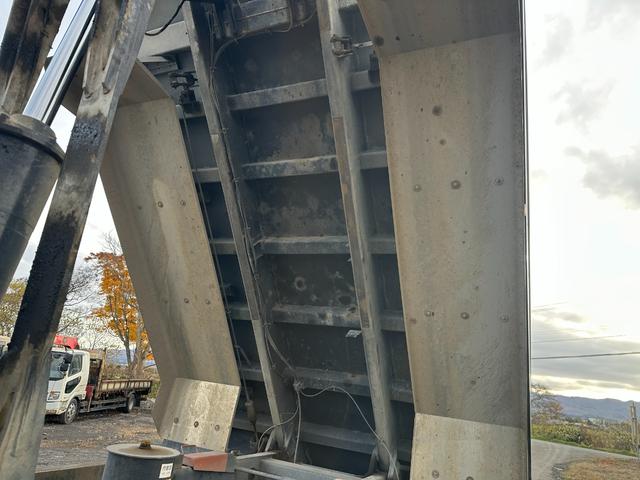 スーパーグレート 土砂ダンプ 車検付 5.3×2.3(33枚目)