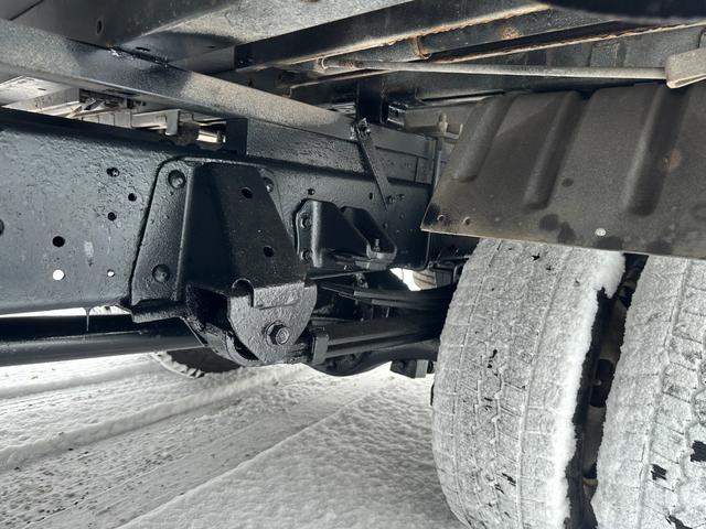 デュトロ ロング高床ターボ　平ボディ　ワイドロング　３方開　オートマ（21枚目）