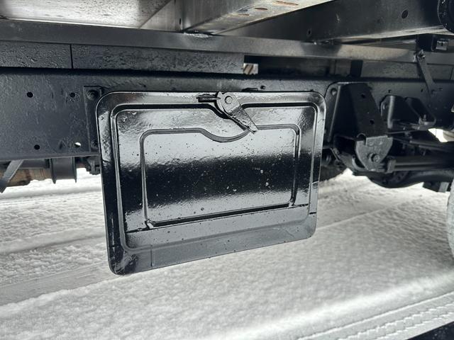 デュトロ ロング高床ターボ　平ボディ　ワイドロング　３方開　オートマ（22枚目）