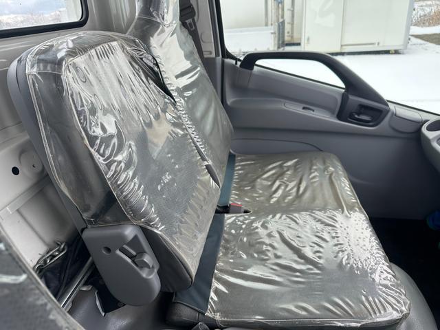 デュトロ ロング高床ターボ　平ボディ　ワイドロング　３方開　オートマ（37枚目）