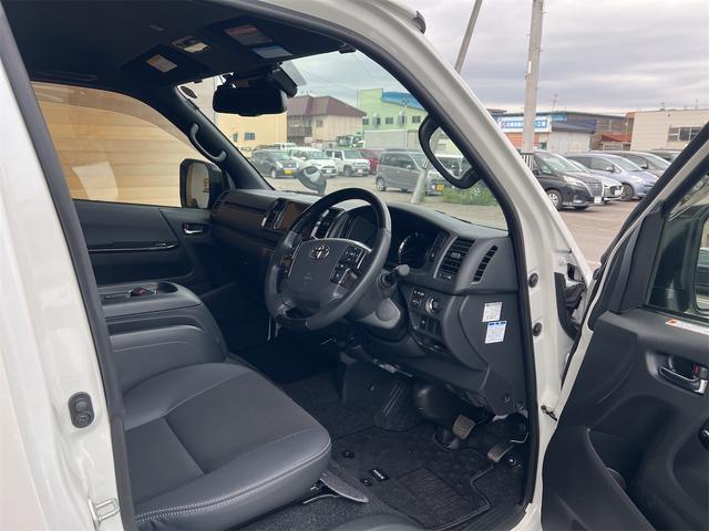 ハイエースバン スーパーGL ダークプライムII 4WD ドライブレコーダー バックカメラ ナビ TV レーンアシスト 衝突被害軽減システム 両側スライドドア オートマチックハイビーム オートライト アルミホイール スマートキー 電動格納ミラー(36枚目)
