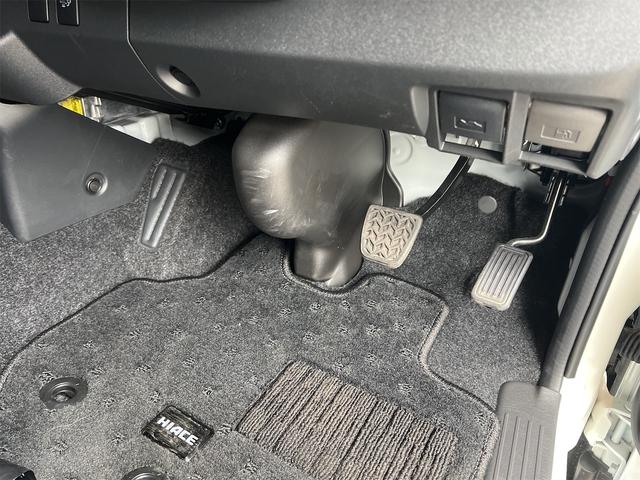 ハイエースバン スーパーGL ダークプライムII 4WD ドライブレコーダー バックカメラ ナビ TV レーンアシスト 衝突被害軽減システム 両側スライドドア オートマチックハイビーム オートライト アルミホイール スマートキー 電動格納ミラー(41枚目)