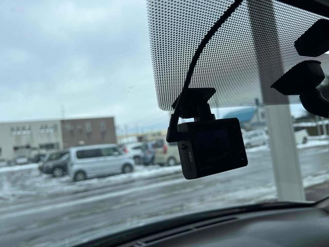 カローラアクシオ 1.5X 4WD ドライブレコーダー ETC バックカメラ ナビ TV CVT キーレスエントリー 電動格納ミラー CD ミュージックプレイヤー接続可 Bluetooth 衝突安全ボディ ABS ESC(6枚目)