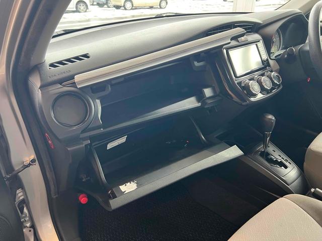 カローラアクシオ 1.5X 4WD ドライブレコーダー ETC バックカメラ ナビ TV CVT キーレスエントリー 電動格納ミラー CD ミュージックプレイヤー接続可 Bluetooth 衝突安全ボディ ABS ESC(42枚目)