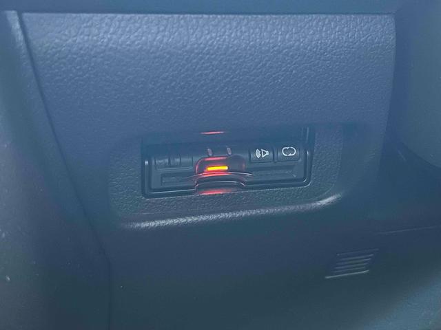 エクストレイル ２０Ｘ　４ＷＤ　ＥＴＣ　バックカメラ　サイドカメラ　サンルーフ　ナビ　ＴＶ　オートライト　アルミホイール　スマートキー　電動格納ミラー　シートヒーター　ＣＶＴ　盗難防止システム　衝突安全ボディ　ＵＳＢ　記録簿（50枚目）