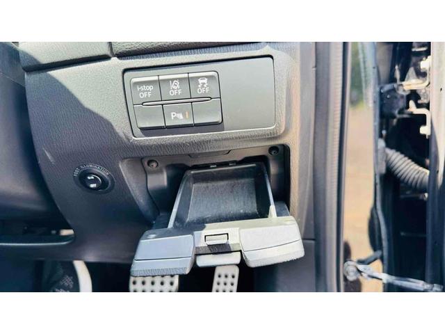 アテンザセダン ＸＤプロアクティブ　４ＷＤ　ＥＴＣ　クリアランスソナー　レーンアシスト　オートクルーズコントロール　衝突被害軽減システム　ナビ　アルミホイール　オートライト　ＬＥＤヘッドランプ　サンルーフ　ＡＴ　シートヒーター（11枚目）