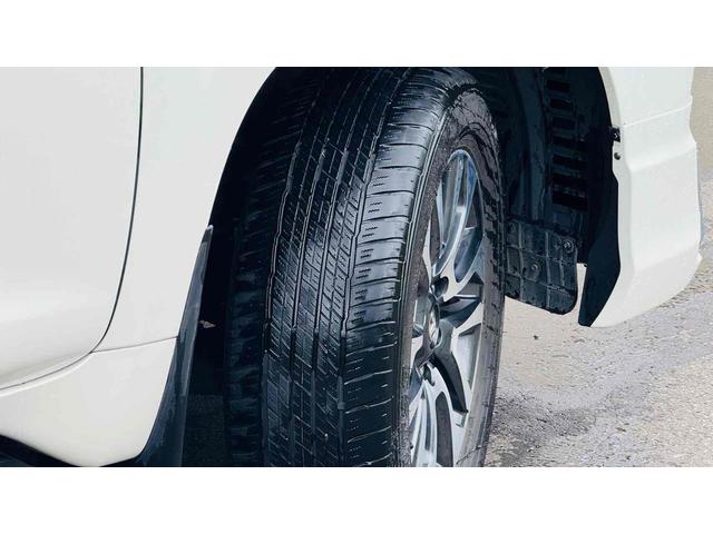 ランドクルーザープラド ＴＸ　Ｌパッケージ　４ＷＤ　ドライブレコーダー　バックカメラ　オートクルーズコントロール　レーンアシスト　衝突被害軽減システム　サンルーフ　ナビ　ＴＶ　オートマチックハイビーム　オートライト　ＬＥＤヘッドランプ（26枚目）