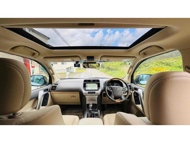 ランドクルーザープラド ＴＸ　Ｌパッケージ　４ＷＤ　ドライブレコーダー　バックカメラ　オートクルーズコントロール　レーンアシスト　衝突被害軽減システム　サンルーフ　ナビ　ＴＶ　オートマチックハイビーム　オートライト　ＬＥＤヘッドランプ（35枚目）