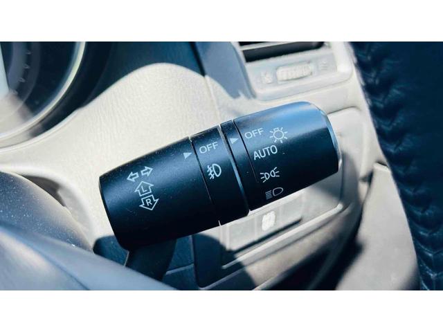 ＣＸ－５ ＸＤ　４ＷＤ　ドライブレコーダー　ＥＴＣ　バックカメラ　ナビ　オートライト　アルミホイール　スマートキー　アイドリングストップ　ＡＴ　盗難防止システム　衝突安全ボディ　ＡＢＳ　エアコン　パワーステアリング（11枚目）