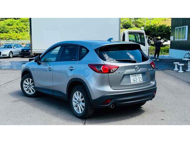 ＣＸ－５ ＸＤ　４ＷＤ　ドライブレコーダー　ＥＴＣ　バックカメラ　ナビ　オートライト　アルミホイール　スマートキー　アイドリングストップ　ＡＴ　盗難防止システム　衝突安全ボディ　ＡＢＳ　エアコン　パワーステアリング（13枚目）
