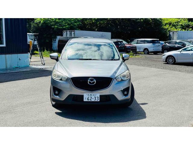 ＣＸ－５ ＸＤ　４ＷＤ　ドライブレコーダー　ＥＴＣ　バックカメラ　ナビ　オートライト　アルミホイール　スマートキー　アイドリングストップ　ＡＴ　盗難防止システム　衝突安全ボディ　ＡＢＳ　エアコン　パワーステアリング（15枚目）