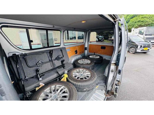 ハイエースバン 　４ＷＤ　バックカメラ　ナビ　スライドドア　ＡＴ　Ｂｌｕｅｔｏｏｔｈ　エアコン　パワーウィンドウ　運転席エアバッグ（18枚目）