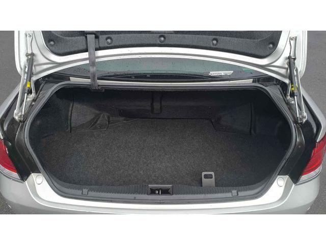 クラウンマジェスタ Four 4WD ETC クリアランスソナー オートクルーズコントロール 衝突被害軽減システム バックカメラ ナビ TV アルミホイール オートマチックハイビーム オートライト LEDヘッドランプ CVT(18枚目)