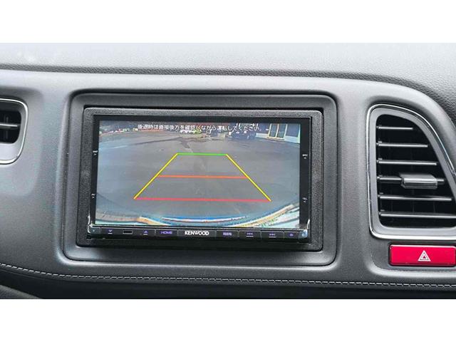 ヴェゼル ハイブリッドＸ・Ｌパッケージ　４ＷＤ　ドライブレコーダー　ＥＴＣ　バックカメラ　オートクルーズコントロール　衝突被害軽減システム　ナビ　オートライト　ＬＥＤヘッドランプ　アルミホイール　スマートキー　シートヒーター　ＡＴ（3枚目）