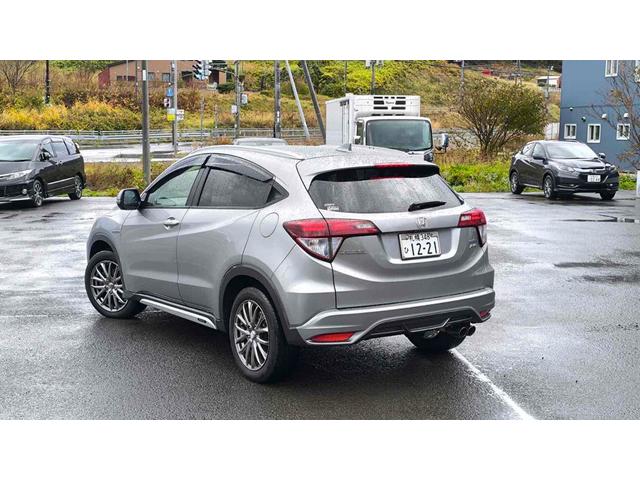 ヴェゼル ハイブリッドＸ・Ｌパッケージ　４ＷＤ　ドライブレコーダー　ＥＴＣ　バックカメラ　オートクルーズコントロール　衝突被害軽減システム　ナビ　オートライト　ＬＥＤヘッドランプ　アルミホイール　スマートキー　シートヒーター　ＡＴ（15枚目）