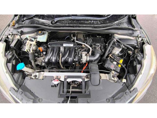 ヴェゼル ハイブリッドＸ・Ｌパッケージ　４ＷＤ　ドライブレコーダー　ＥＴＣ　バックカメラ　オートクルーズコントロール　衝突被害軽減システム　ナビ　オートライト　ＬＥＤヘッドランプ　アルミホイール　スマートキー　シートヒーター　ＡＴ（19枚目）