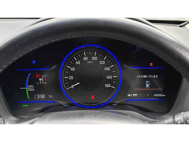 ヴェゼル ハイブリッドＸ・Ｌパッケージ　４ＷＤ　ドライブレコーダー　ＥＴＣ　バックカメラ　オートクルーズコントロール　衝突被害軽減システム　ナビ　オートライト　ＬＥＤヘッドランプ　アルミホイール　スマートキー　シートヒーター　ＡＴ（32枚目）