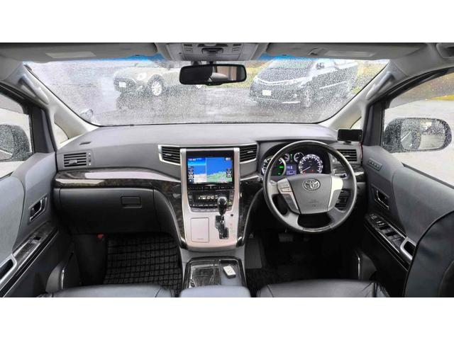 アルファードハイブリッド SR 4WD バックカメラ ナビ クリアランスソナー オートクルーズコントロール 両側電動スライドドア オートライト HID 電動リアゲート スマートキー 電動格納ミラー 後席モニター 3列シート(2枚目)