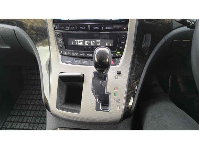 アルファードハイブリッド SR 4WD バックカメラ ナビ クリアランスソナー オートクルーズコントロール 両側電動スライドドア オートライト HID 電動リアゲート スマートキー 電動格納ミラー 後席モニター 3列シート(7枚目)