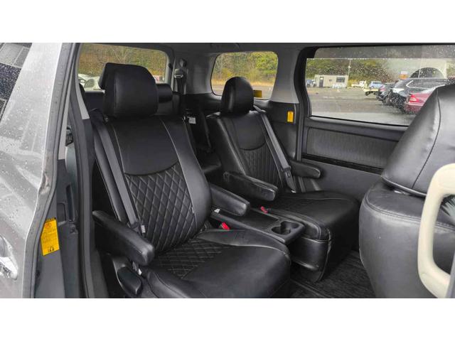 アルファードハイブリッド SR 4WD バックカメラ ナビ クリアランスソナー オートクルーズコントロール 両側電動スライドドア オートライト HID 電動リアゲート スマートキー 電動格納ミラー 後席モニター 3列シート(27枚目)