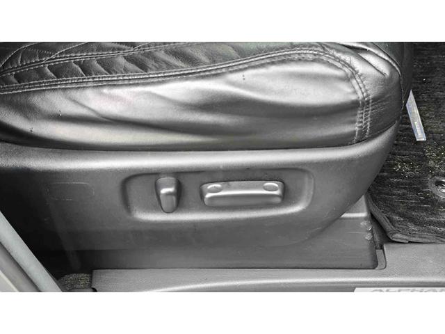 アルファードハイブリッド SR 4WD バックカメラ ナビ クリアランスソナー オートクルーズコントロール 両側電動スライドドア オートライト HID 電動リアゲート スマートキー 電動格納ミラー 後席モニター 3列シート(36枚目)