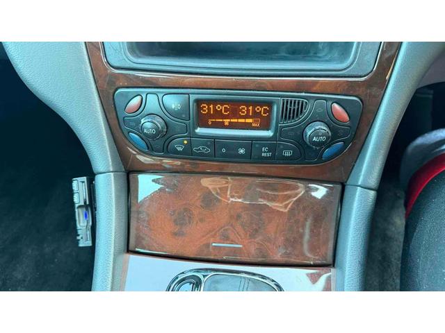 Cクラス ETC オートクルーズコントロール AT オートライト キーレスエントリー アルミホイール エアコン パワーウィンドウ(3枚目)