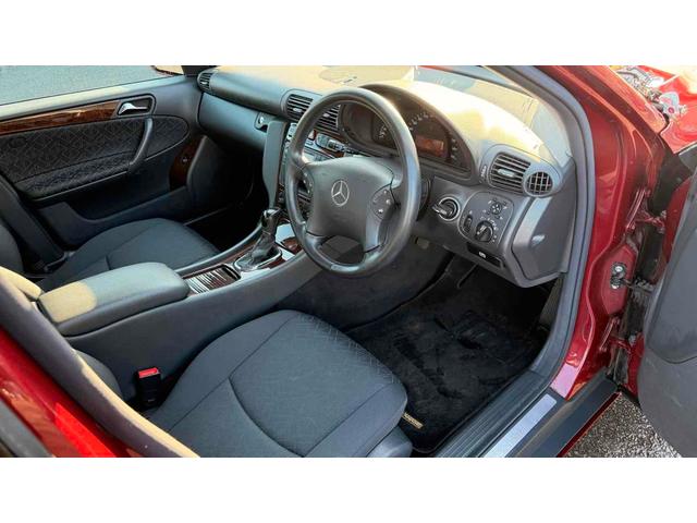 Cクラス ETC オートクルーズコントロール AT オートライト キーレスエントリー アルミホイール エアコン パワーウィンドウ(10枚目)