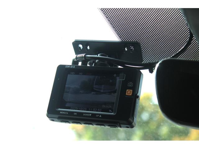 ＭＡＺＤＡ３ファストバック ＸＤ　Ｌパッケージ　３６０°セーフティパッケージ　マツダコネクト　冬タイヤ有り　ＢＯＳＥサウンドシステム　１２スピーカー　前後ドラレコ　純正エンジンスターター　オートクルーズ　フルセグＴＶ　Ｂｌｕｅｔｏｏｔｈ　ＥＴＣ（14枚目）