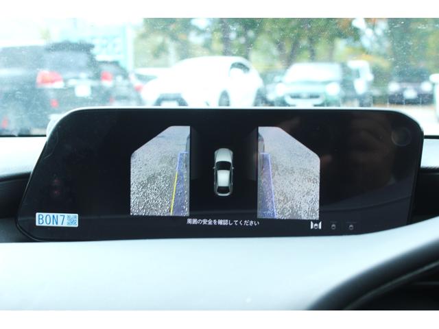 ＭＡＺＤＡ３ファストバック ＸＤ　Ｌパッケージ　３６０°セーフティパッケージ　マツダコネクト　冬タイヤ有り　ＢＯＳＥサウンドシステム　１２スピーカー　前後ドラレコ　純正エンジンスターター　オートクルーズ　フルセグＴＶ　Ｂｌｕｅｔｏｏｔｈ　ＥＴＣ（20枚目）