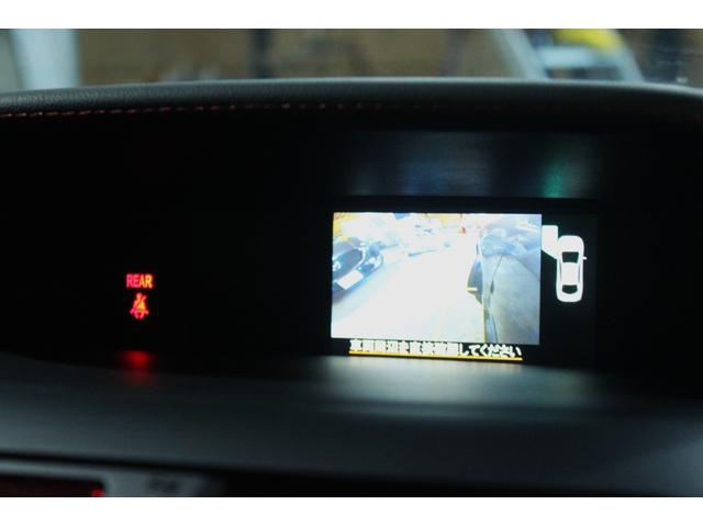 レヴォーグ ２．０ＳＴＩスポーツアイサイト　アドバンスドセーフティパッケージ　本州仕入　アイサイトＶｅｒ３　ダイアトーンナビＴＶ　ＢＴ　本革シート　純正１８ＡＷ　バックカメラ　オートクルーズ　シートヒーター　パワーシート　ＥＴＣ　パドルシフト（15枚目）