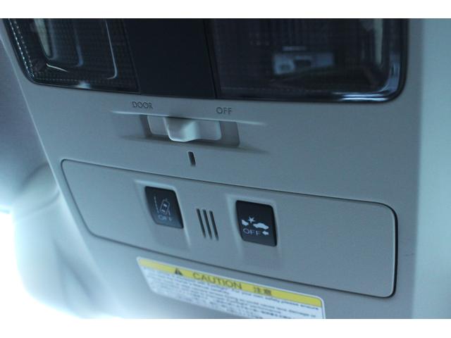 レヴォーグ ２．０ＳＴＩスポーツアイサイト　アドバンスドセーフティパッケージ　本州仕入　アイサイトＶｅｒ３　ダイアトーンナビＴＶ　ＢＴ　本革シート　純正１８ＡＷ　バックカメラ　オートクルーズ　シートヒーター　パワーシート　ＥＴＣ　パドルシフト（16枚目）