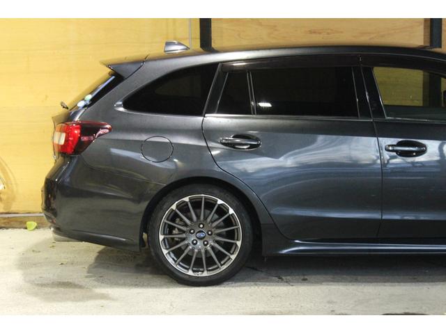 レヴォーグ ２．０ＳＴＩスポーツアイサイト　アドバンスドセーフティパッケージ　本州仕入　アイサイトＶｅｒ３　ダイアトーンナビＴＶ　ＢＴ　本革シート　純正１８ＡＷ　バックカメラ　オートクルーズ　シートヒーター　パワーシート　ＥＴＣ　パドルシフト（35枚目）