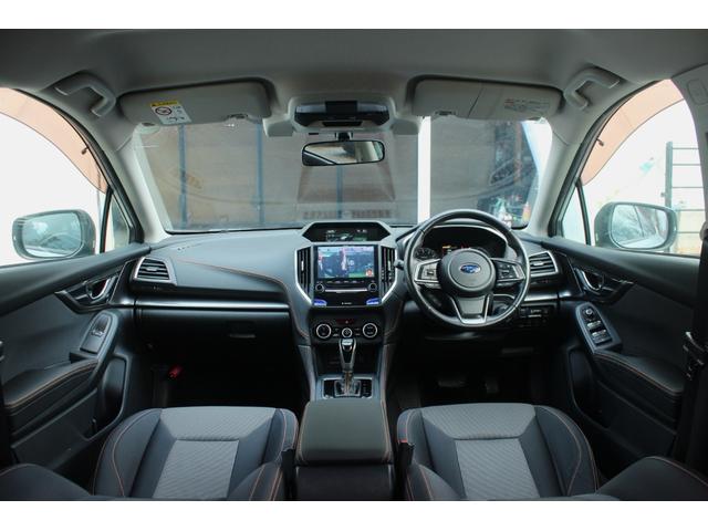 ＸＶ ２．０ｉ－Ｌ　アイサイト　本州仕入　純正ナビ　フルセグＴＶ　Ｂｌｕｅｔｏｏｔｈ　衝突軽減システム　バックカメラ　プッシュスタート　オートクルーズコントロール　レーンキープアシスト　純正ホイール　ステアリング連動ヘッドライト（3枚目）