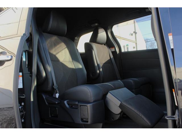 エスティマ アエラス　プレミアム　本州仕入　寒冷地仕様　７人　純正ナビ　ＴＲＤエアロ・マフラー　トヨタセーフティセンス　フルセグＴＶ　Ｂｌｕｅｔｏｏｔｈ　バックカメラ　両側電動スライド　オートクルーズ　ＥＴＣ　ハーフレザー　電動シート（28枚目）