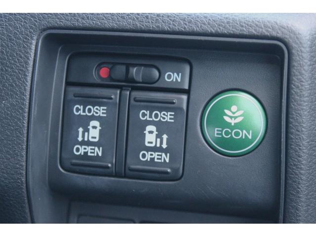 オデッセイ アブソルート　ホンダセンシング　本州仕入　アルパイン１０．１型後席モニター　プレミアムインターナビＴＶ　Ｂｌｕｅｔｏｏｔｈ　ハーフレザーシート　両側電動スライド　ＥＴＣ　純正１７インチＡＷ　ＬＥＤヘッドライト（18枚目）