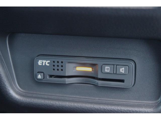 オデッセイ アブソルート　ホンダセンシング　本州仕入　アルパイン１０．１型後席モニター　プレミアムインターナビＴＶ　Ｂｌｕｅｔｏｏｔｈ　ハーフレザーシート　両側電動スライド　ＥＴＣ　純正１７インチＡＷ　ＬＥＤヘッドライト（21枚目）