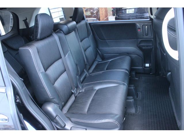 オデッセイ アブソルート　ホンダセンシング　本州仕入　アルパイン１０．１型後席モニター　プレミアムインターナビＴＶ　Ｂｌｕｅｔｏｏｔｈ　ハーフレザーシート　両側電動スライド　ＥＴＣ　純正１７インチＡＷ　ＬＥＤヘッドライト（24枚目）