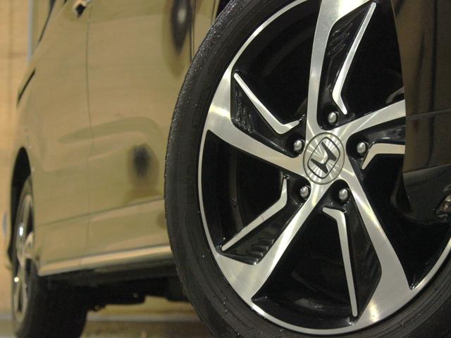 オデッセイ アブソルート　ホンダセンシング　本州仕入　アルパイン１０．１型後席モニター　プレミアムインターナビＴＶ　Ｂｌｕｅｔｏｏｔｈ　ハーフレザーシート　両側電動スライド　ＥＴＣ　純正１７インチＡＷ　ＬＥＤヘッドライト（32枚目）