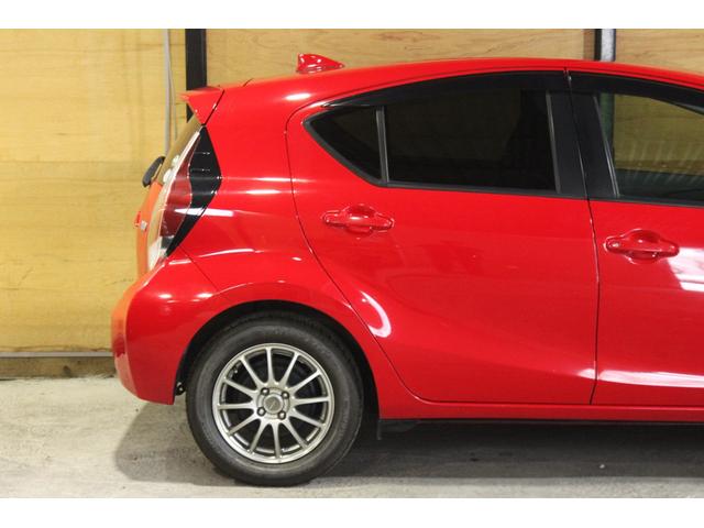 アクア S 冬タイヤ有り 寒冷地仕様 カーナビ フルセグTV Bluetooth バックカメラ デジタルインナーミラー 横滑り防止装置 シートヒーター ETC nanoe LEDライト オートエアコン(30枚目)