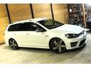 VOLKSWAGEN GOLF R VARIANT