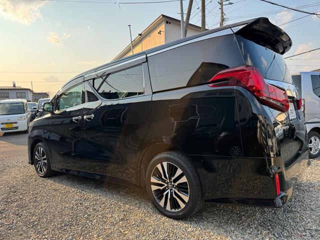 アルファード 2.5S Cパッケージ 4WD 両側パワースライドドア オートハイビーム ナビ&TV Bluetoothオーディオ 寒冷地 パワーシート スマートキー パワーバックD レザー Bモニター シートヒータ LED シートエアコン(7枚目)