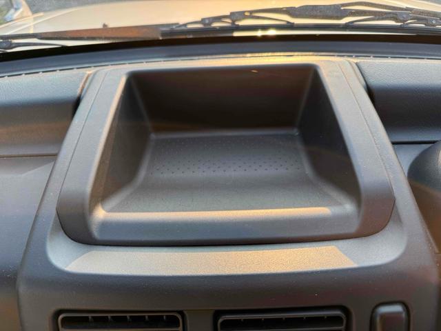 パジェロミニ サウンドビートエディションＸＲ　４ＷＤ　電動格納ミラー　ＣＶＴ　ＣＤ　ＭＤ　ルーフレール　アルミホイール　エアコン　パワーステアリング（17枚目）