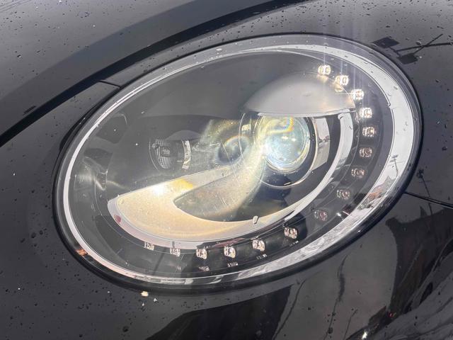 ザ・ビートル ターボ　バックカメラ　ナビ　ＴＶ　クリアランスソナー　オートクルーズコントロール　ＡＴ　オートライト　スマートキー　電動格納ミラー　アルミホイール　盗難防止システム　ＡＢＳ　ＣＤ　ＤＶＤ再生　ＵＳＢ（8枚目）