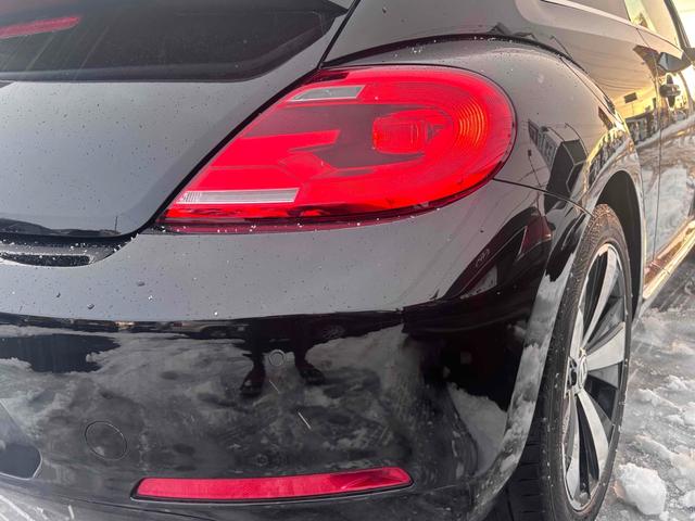 ザ・ビートル ターボ　バックカメラ　ナビ　ＴＶ　クリアランスソナー　オートクルーズコントロール　ＡＴ　オートライト　スマートキー　電動格納ミラー　アルミホイール　盗難防止システム　ＡＢＳ　ＣＤ　ＤＶＤ再生　ＵＳＢ（9枚目）