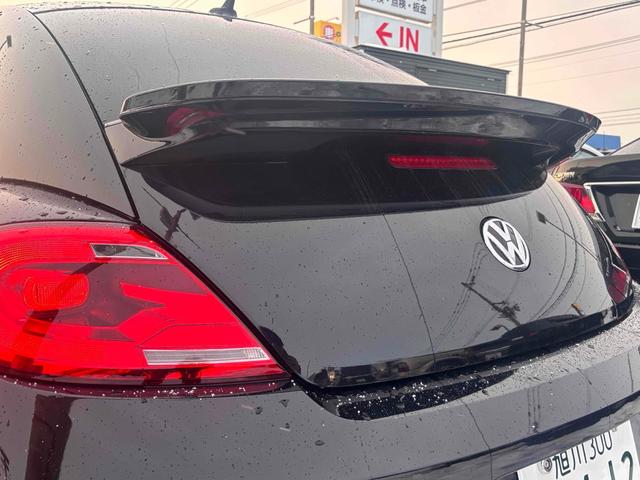 ザ・ビートル ターボ　バックカメラ　ナビ　ＴＶ　クリアランスソナー　オートクルーズコントロール　ＡＴ　オートライト　スマートキー　電動格納ミラー　アルミホイール　盗難防止システム　ＡＢＳ　ＣＤ　ＤＶＤ再生　ＵＳＢ（10枚目）