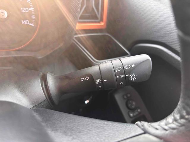 タフト Ｇターボ　４ＷＤ　ガラスルーフ　ドライブレコーダー　バックカメラ　ナビ　ＴＶ　クリアランスソナー　オートクルーズコントロール　レーンアシスト　衝突被害軽減システム　オートライト　ＬＥＤヘッドランプ（27枚目）