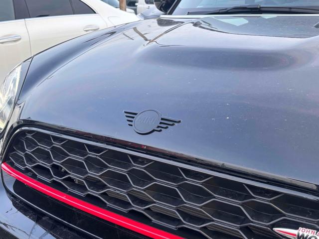 ＭＩＮＩ ＪＣＷ　クロスオーバー　プレミアム＋Ｐ　ＪＣＷトリム　新車保障継承　ドライブレコーダー　バックカメラ　ナビ　クリアランスソナー　パークアシスト　アルミホイール　オートライト　スマートキー　アイドリングストップ　電動格納ミラー　シートヒーター　ＡＴ（10枚目）